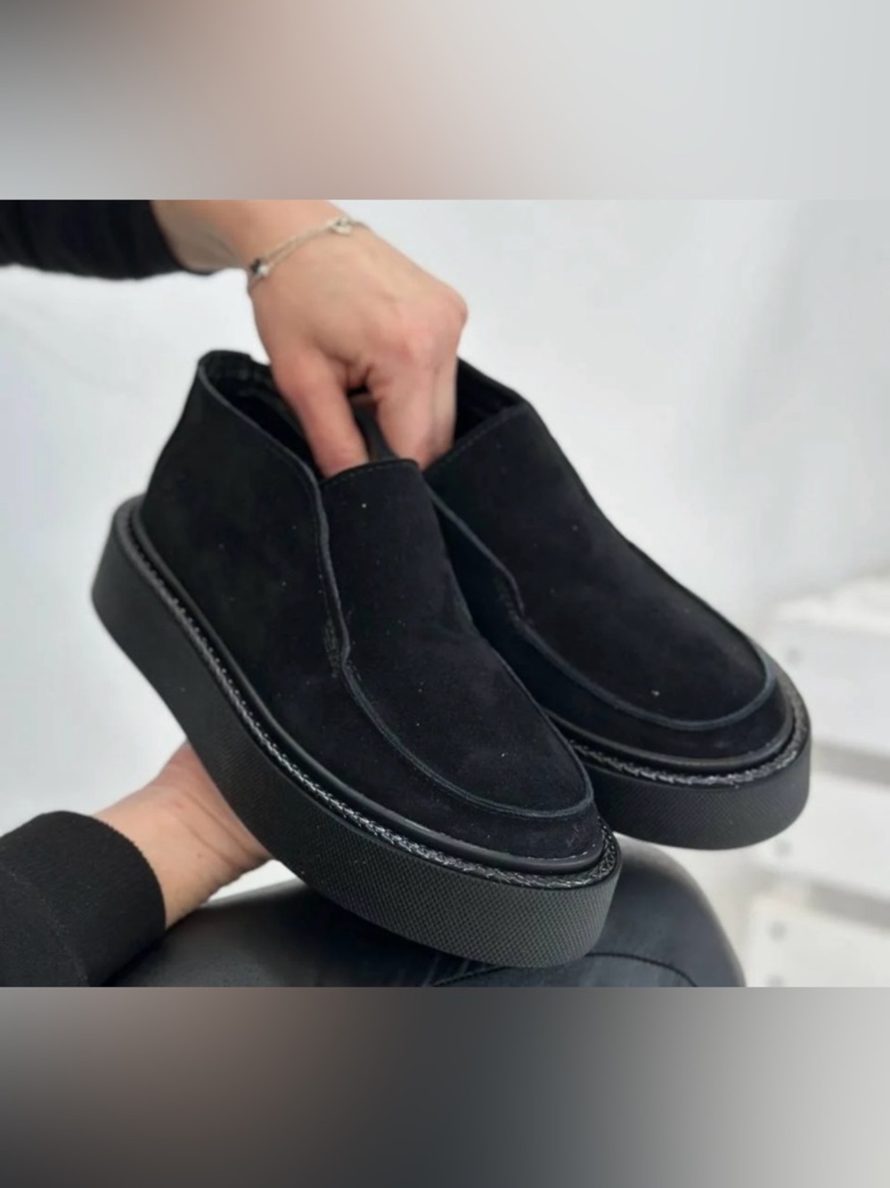 Women Black Suede Slip-On Platform Loafers size 6